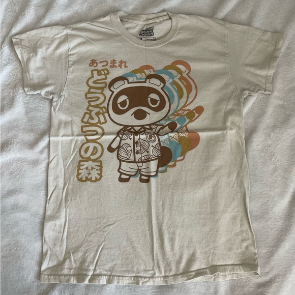 Animal Crossing Cream Graphic Tee - Picture 1 of 3